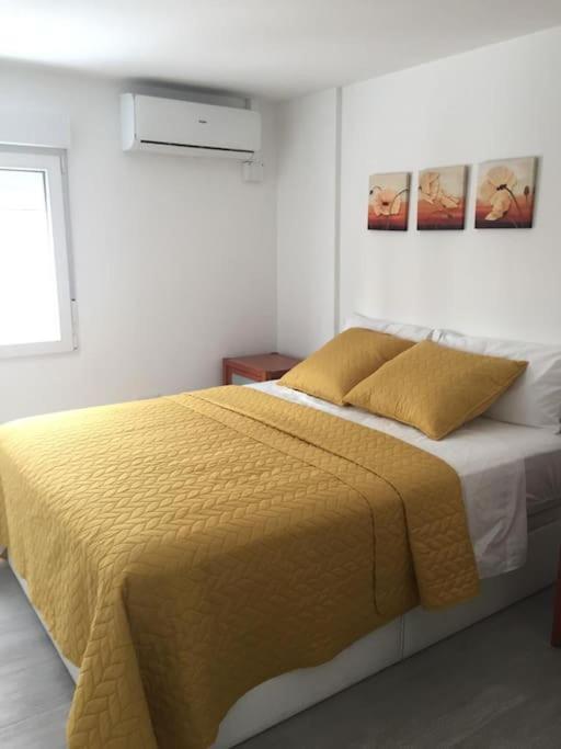 New Stylish Beach Front Apartment Cullera Eksteriør billede